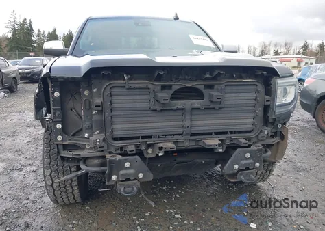 2017 GMC Sierra 1500 Slt z USA, uszkodzony, nr VIN 3GTU2NEC8HG175020